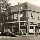 Hotel Sallandia aan de Grote Markt hoek Grotestraat