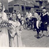 kutschrutter_61_Heilig_Hartprocessie_1938.jpg