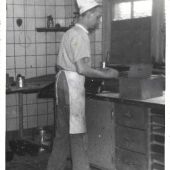 In de Bakkerij van Braam 1960.jpg