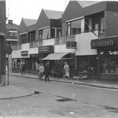 Markstraat links oude pand Thoben.jpg